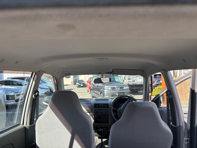 ミニカ ライラ　ＭＴ車　エアコン　パワステ　５ドア（18枚目）