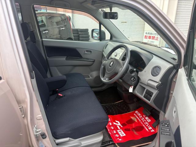 ワゴンＲ ＦＸ　フル装備　キーレス　ベンチシート　ＣＤ　電格ミラー（18枚目）