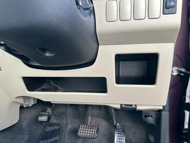 タントエグゼ Ｇ　フル装備　スマートキー　ＥＴＣ　オートエアコン　電格ミラー　ＣＤ　ＤＶＤ　Ｂｌｕｅｔｏｏｔｈ　ナビ（21枚目）