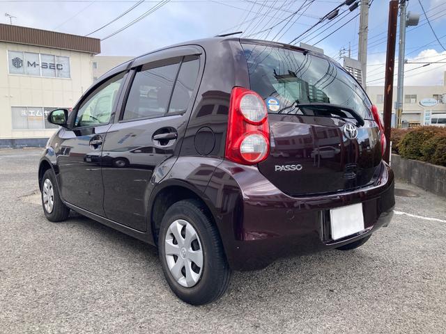 パッソ Ｘ　クツロギ　フル装備　スマートキー　ＥＴＣ　電格ミラー　ベンチシート　ＣＤ（2枚目）