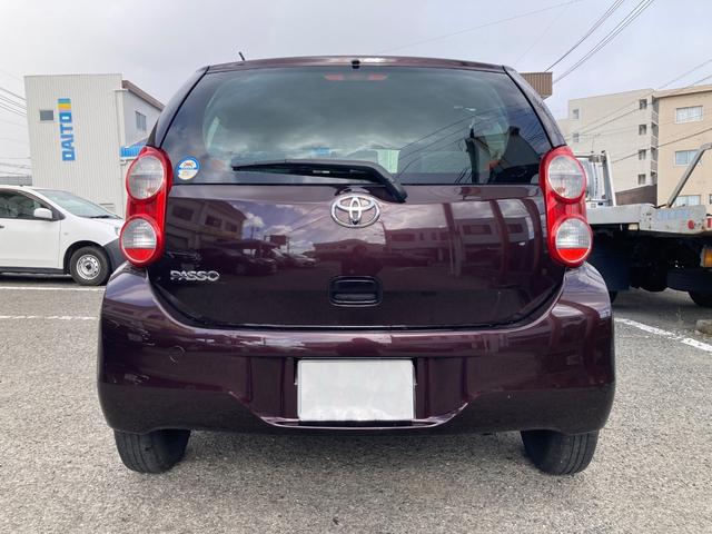 パッソ Ｘ　クツロギ　フル装備　スマートキー　ＥＴＣ　電格ミラー　ベンチシート　ＣＤ（6枚目）