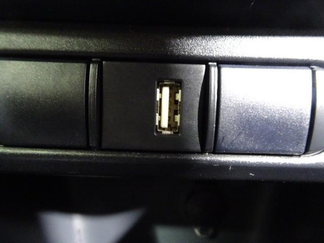 ヤリス Ｘ　ディスプレイオーディオ　メモリーナビ　メディアプレイヤー接続可　衝突被害軽減システム　オートマチックハイビーム　クルーズコントロール　ＥＴＣ　ドラレコ　プッシュスタート　スマートキー　スペアタイヤ（34枚目）