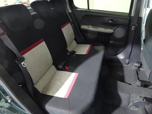 車内は『まるピカクリーン』で綺麗にクリーニング！シートや床面などしっかりと除菌・消臭施工をしているので、安心して乗っていただけます！