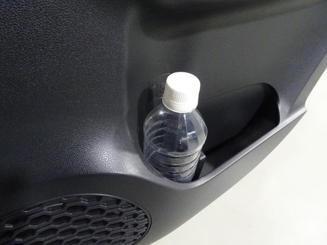 ��ȃh�A�̃h�����N�z���_�[�Ə�������B