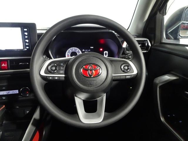 �����������F�����̉^�]�Ȏ���B�O���̗��Ȃ���������Ƃ����f�U�C���B