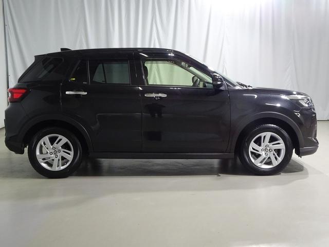 �y�܂�s�J�N���[���z�ԗ��܂邲�ƁA���X�܂ŁA�O��I�ɐ�򂵂Ă���܂��B