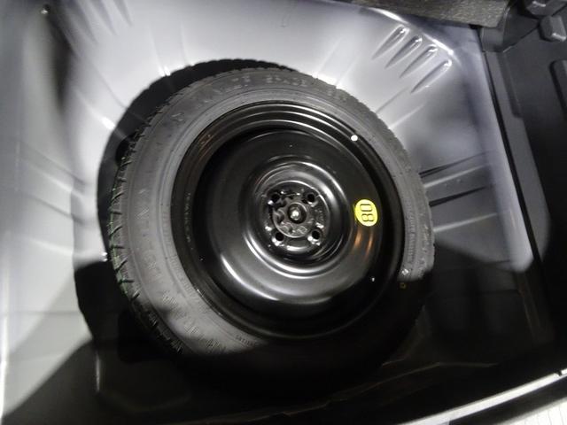 ���S�̃X�y�A�^�C���t���B�p���N���ȂǂɁA�����^�C�����������đ��s�o���܂��B