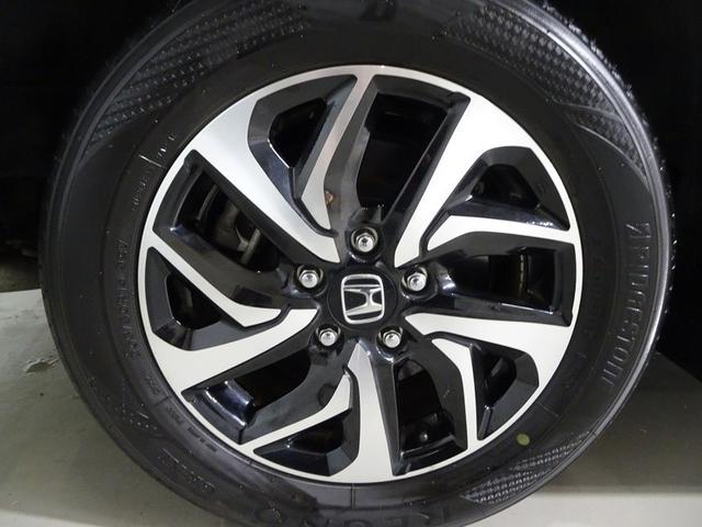 �����A���~�z�C�[���t���B�f�U�C������@�\���ɗD��Ă��܂��I