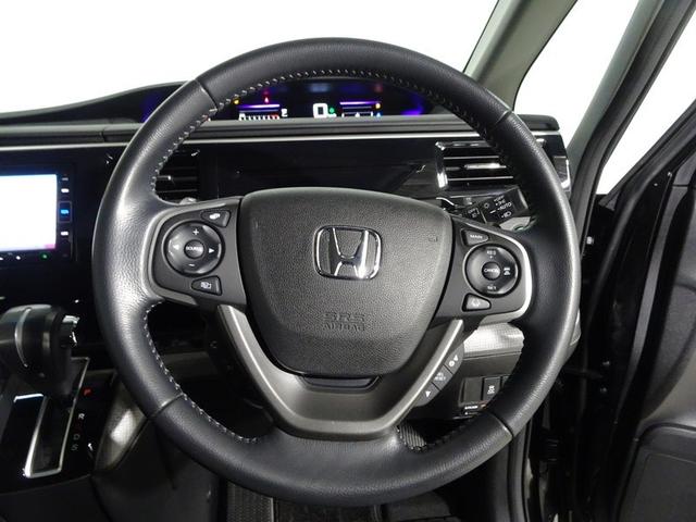 �����������F�����̉^�]�Ȏ���B�O���̗��Ȃ���������Ƃ����f�U�C���B