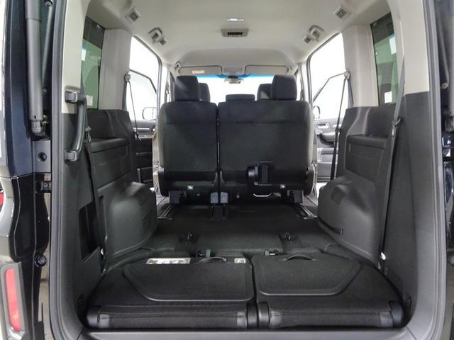 �o�b�N�h�A�̊J�����L���A�ו��̐ς݉��낵���ƂĂ��y�ł��B�����V�[�g�𒵂ˏグ��΁A����ɑ�e�ʂ̃��Q�[�W�X�y�[�X�ɁI