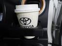 運転席からすぐに手が届くカップホルダーです。