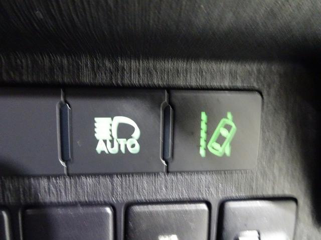 プリウスα S チューン ブラックII フルセグ メモリーナビ DVD再生 バックカメラ 衝突被害軽減システム ETC 乗車定員7人 3列シート ワンオーナー 記録簿(28枚目)