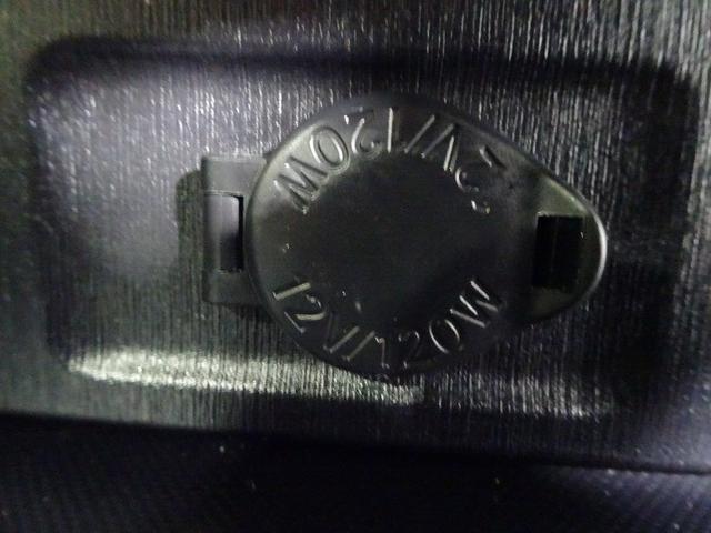 プリウスα S チューン ブラックII フルセグ メモリーナビ DVD再生 バックカメラ 衝突被害軽減システム ETC 乗車定員7人 3列シート ワンオーナー 記録簿(37枚目)