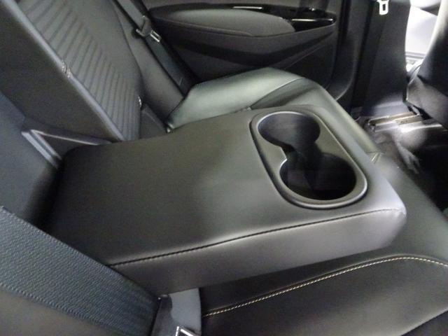 �����Z���^�[�A�[�����X�g�͕֗��ȃJ�b�v�z���_�[�t���ł��B