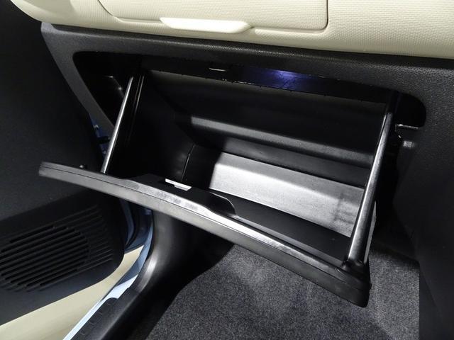 �㕔���Ȃ������X�y�[�X�͂�������m�ۂ���āA��Ƃ�̍L���B