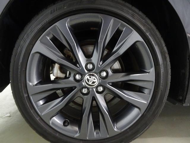 �@�q�����������Ă鏃���A���~�z�C�[���̃f�U�C���ł��B