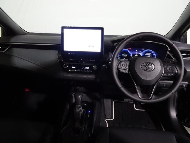 ��������܂Ƃ܂������̂���C���p�l�B�e����X�C�b�`�Ȃǂ��g���₷���ʒu�ɔz�u����Ă��܂��B