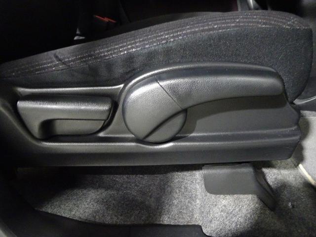 Ｎ－ＯＮＥ プレミアム　ツアラー　ＳＳパッケージ　ワンセグ　メモリーナビ　ＤＶＤ再生　バックカメラ　衝突被害軽減システム　ＥＴＣ　ドラレコ　ＨＩＤヘッドライト　記録簿　アイドリングストップ（25枚目）