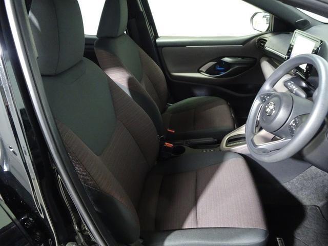 ヤリス ハイブリッドＧ　フルセグ　メモリーナビ　ミュージックプレイヤー接続可　バックカメラ　衝突被害軽減システム　ＥＴＣ　ドラレコ　ワンオーナー　記録簿（15枚目）