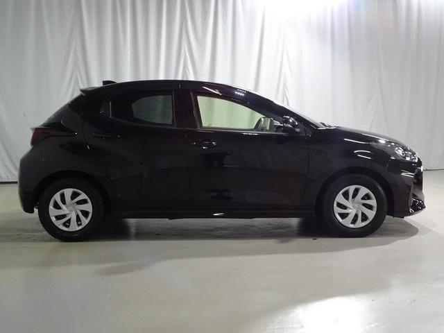 ヤリス ハイブリッドＧ　フルセグ　メモリーナビ　ミュージックプレイヤー接続可　バックカメラ　衝突被害軽減システム　ＥＴＣ　ドラレコ　ワンオーナー　記録簿（20枚目）