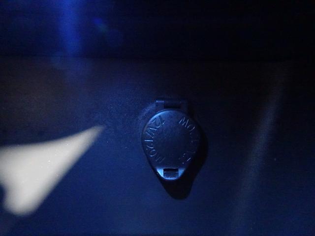 ヤリス ハイブリッドＧ　フルセグ　メモリーナビ　ミュージックプレイヤー接続可　バックカメラ　衝突被害軽減システム　ＥＴＣ　ドラレコ　ワンオーナー　記録簿（39枚目）