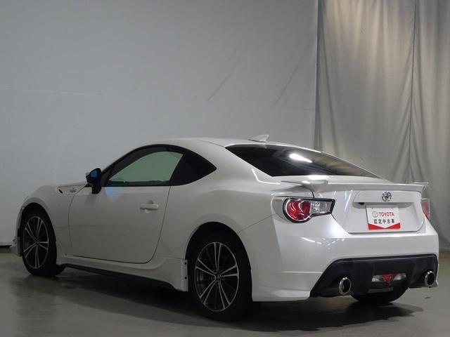 ８６ ＧＴリミテッド　フルセグ　メモリーナビ　ＤＶＤ再生　バックカメラ　ＥＴＣ　ＨＩＤヘッドライト　ワンオーナー　フルエアロ　記録簿（18枚目）