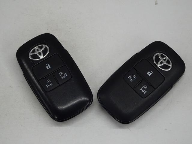 �X�}�[�g�L�[�B����������Ă��邾���ŁA�h�A���b�N�̊J�A�X���C�h�h�A�̊J�A�G���W���n���������^�b�`�B