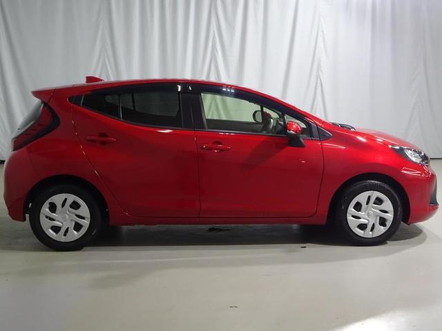 アクア X ミュージックプレイヤー接続可 バックカメラ 衝突被害軽減システム ETC ドラレコ LEDヘッドランプ ワンオーナー 記録簿(17枚目)