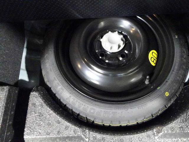 ���S�̃X�y�A�^�C���t���B�p���N���ȂǂɁA�����^�C�����������đ��s�o���܂��B