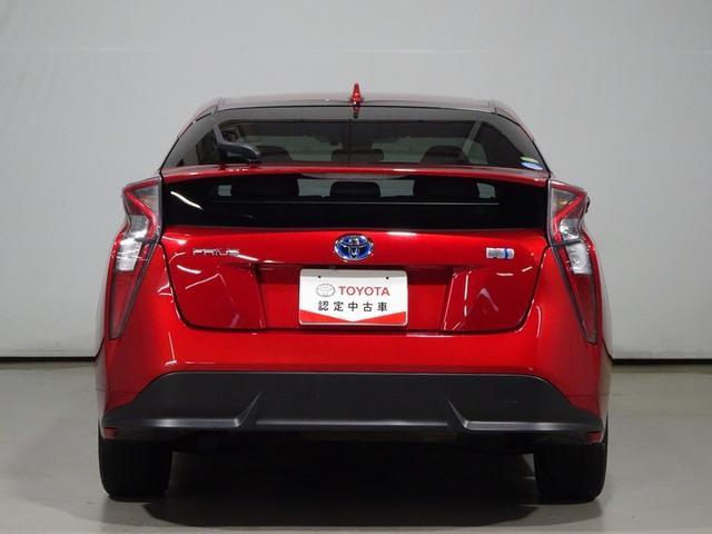 プリウス Ｓツーリングセレクション　フルセグ　メモリーナビ　バックカメラ　衝突被害軽減システム　オートマチックハイビーム　クルーズコントロール　ＥＴＣ　スマートキー　シートヒーター　ＬＥＤヘッドランプ　純正アルミ　合皮シート（21枚目）