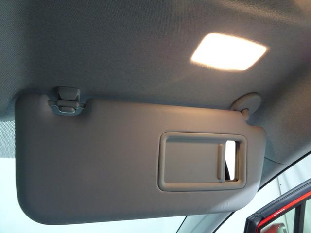 プリウス Ｓツーリングセレクション　フルセグ　メモリーナビ　バックカメラ　衝突被害軽減システム　オートマチックハイビーム　クルーズコントロール　ＥＴＣ　スマートキー　シートヒーター　ＬＥＤヘッドランプ　純正アルミ　合皮シート（25枚目）