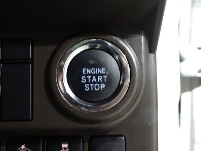 ルーミー Ｘ　フルセグ　メモリーナビ　ＤＶＤ再生　バックカメラ　衝突被害軽減システム　ドラレコ　電動スライドドア　ウオークスルー　ワンオーナー　アイドリングストップ（9枚目）