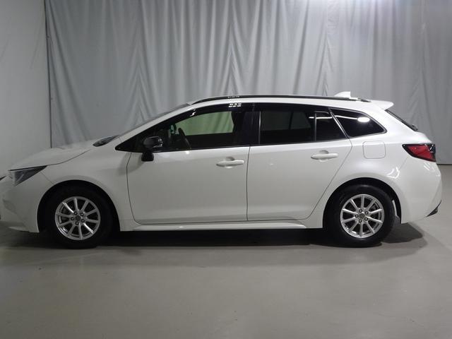 カローラツーリング ハイブリッド　ダブルバイビー　ディスプレイオーディオ　メモリーナビ　ＤＶＤ再生　バックカメラ　衝突被害軽減システム　オートマチックハイビーム　クルーズコントロール　ＥＴＣ　ドラレコ　スマートキー　ＬＥＤヘッドランプ（3枚目）