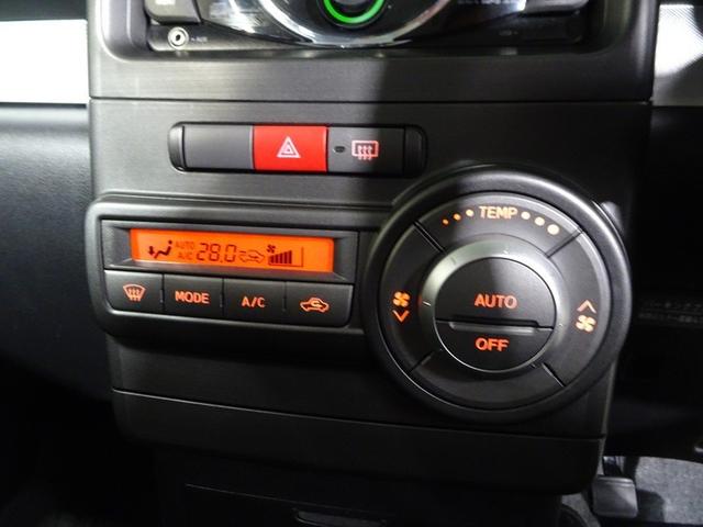 �V�[�Y����ʂ��Ďԓ������K�ɁA�I�[�g�G�A�R���B