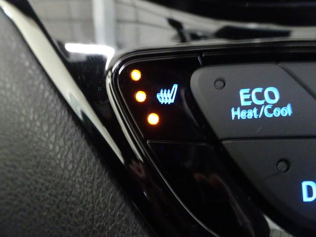 ���S�̃X�y�A�^�C���t���B�p���N���ȂǂɁA�����^�C�����������đ��s�o���܂��B