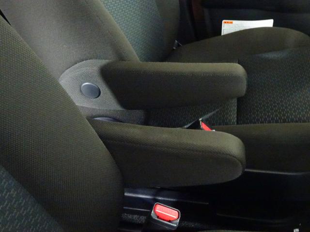 ���F���̍����A�i���O���[�^�[�ł��B