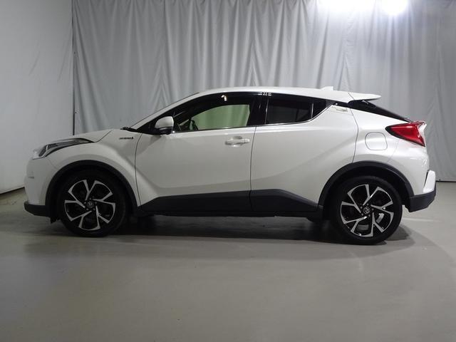 Ｃ－ＨＲ Ｇ　フルセグ　メモリーナビ　ＤＶＤ再生　バックカメラ　衝突被害軽減システム　オートマチックハイビーム　クルーズコントロール　ＥＴＣ　ドラレコ　スマートキー　ＬＥＤヘッドランプ　純正アルミ　スペアタイヤ（3枚目）