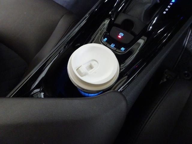 Ｃ－ＨＲ Ｇ　フルセグ　メモリーナビ　ＤＶＤ再生　バックカメラ　衝突被害軽減システム　オートマチックハイビーム　クルーズコントロール　ＥＴＣ　ドラレコ　スマートキー　ＬＥＤヘッドランプ　純正アルミ　スペアタイヤ（38枚目）