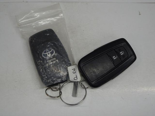 Ｃ－ＨＲ Ｇ　フルセグ　メモリーナビ　ＤＶＤ再生　バックカメラ　衝突被害軽減システム　オートマチックハイビーム　クルーズコントロール　ＥＴＣ　ドラレコ　スマートキー　ＬＥＤヘッドランプ　純正アルミ　スペアタイヤ（49枚目）