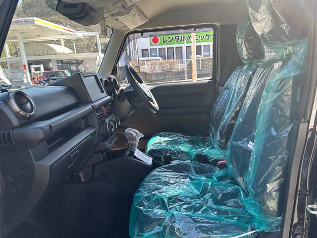 ジムニーノマド 　４ＷＤ・レーンキープアシスト・キーレス・盗難防止システム・キーレスエントリー・ヘッドライトウォッシャー・衝突軽減システム・（18枚目）
