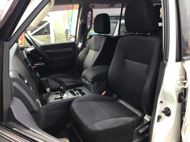 パジェロ ロング　ＧＲ　４ＷＤ／６６５００キロ／車検２年付き（23枚目）