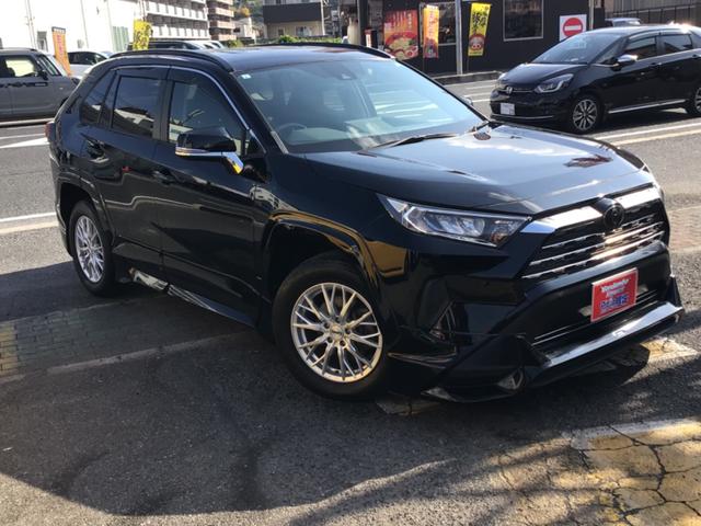 RAV4 X エアロパーツ/Bluetooth対応/バックカメラ/9インチナビ/車検2年付き(37枚目)