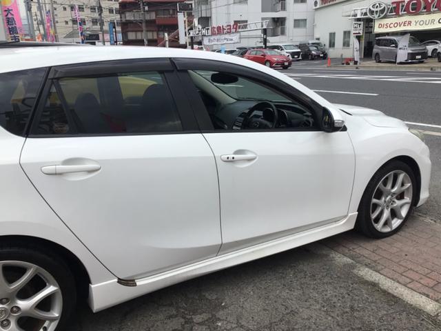 マツダスピードアクセラ ベースグレード　６速ＭＴ／ＥＴＣ／ドラレコ／車検９年１２月（9枚目）