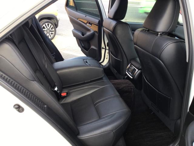 クラウンハイブリッド アスリートＧ　全方位モニター／ＥＴＣ／Ｂｌｕｅｔｏｏｔｈ対応／バックカメラ／車検１０年１月（25枚目）