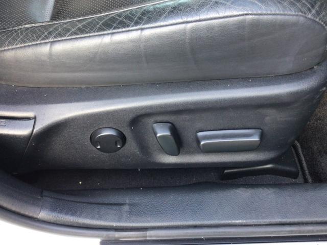 クラウンハイブリッド アスリートＧ　全方位モニター／ＥＴＣ／Ｂｌｕｅｔｏｏｔｈ対応／バックカメラ／車検１０年１月（34枚目）