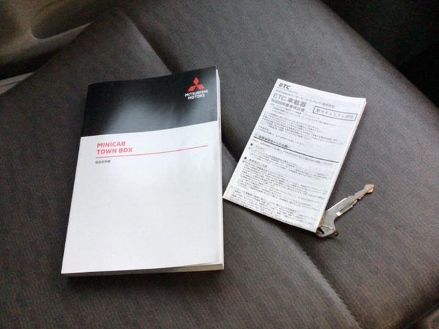 ミニキャブバン Ｍ　ＥＴＣ／令和４年式／走行２８０００キロ（28枚目）