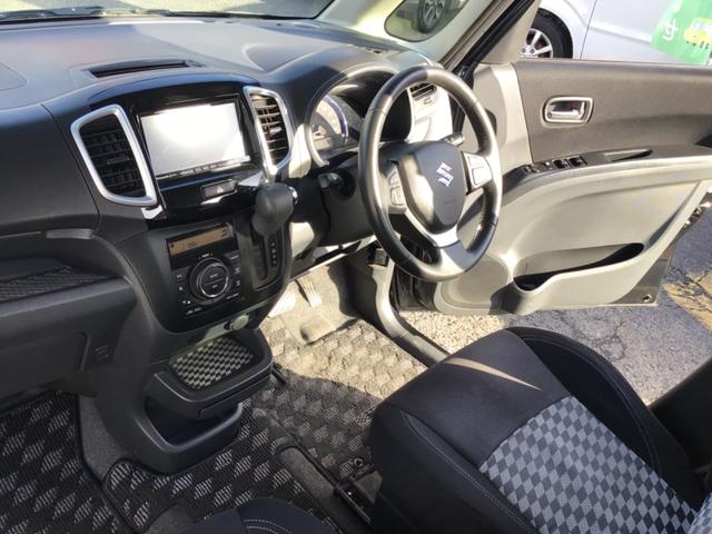 ソリオ ブラック&ホワイトII-DJE 当社下取り車/両側電スラ/ドラレコ/E T C/Bluetooth対応(9枚目)