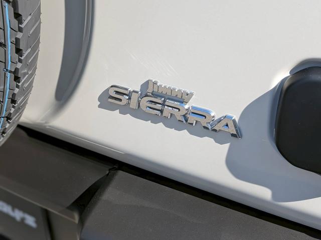 ジムニーシエラ ＪＣ　登録済み未使用車　オートマ車　４型最終モデル　カスタム車　リフトアップ　オートルビーズ仕様　スズスポグリル　ＴＯＹＯオープンカントリーホワイトレタータイヤ　Ｒａｍｏｎｅ２ホイール（18枚目）