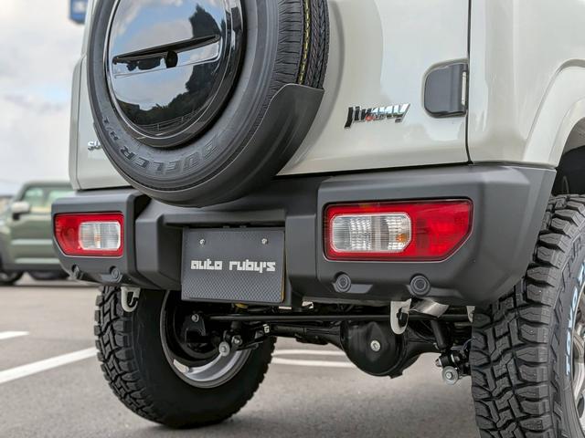 ジムニー ＸＣ　届出済未使用車　４型最終モデル　リフトアップ　ルーフラック付き　２２グリル　トーヨーオープンカントリーホワイトレタータイヤ　カスタム車　オートルビーズ仕様（19枚目）