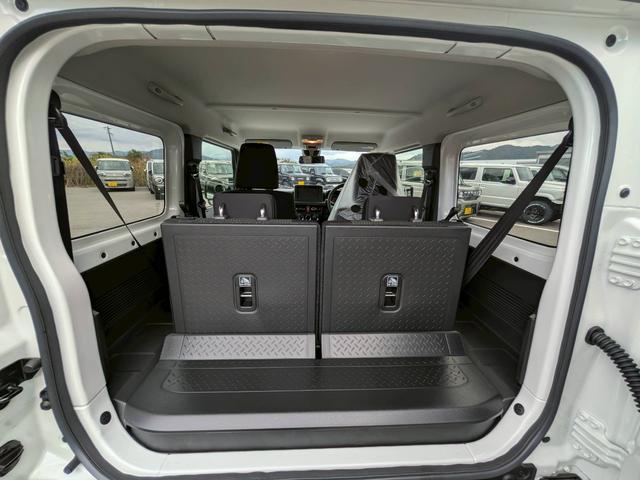 ジムニー ＸＣ　届出済未使用車　４型最終モデル　リフトアップ　ルーフラック付き　２２グリル　トーヨーオープンカントリーホワイトレタータイヤ　カスタム車　オートルビーズ仕様（37枚目）